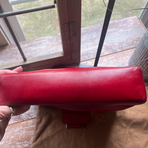 Loewe Vintage Nappa Lambskin Baquette Shoulder Bag - Picture 7 of 12